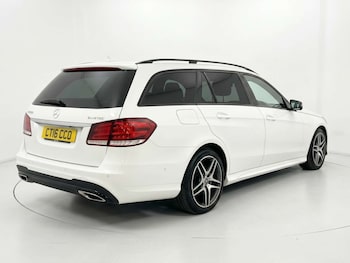 Used Mercedes-Benz E Class 2016 for sale - 78948638: Photo