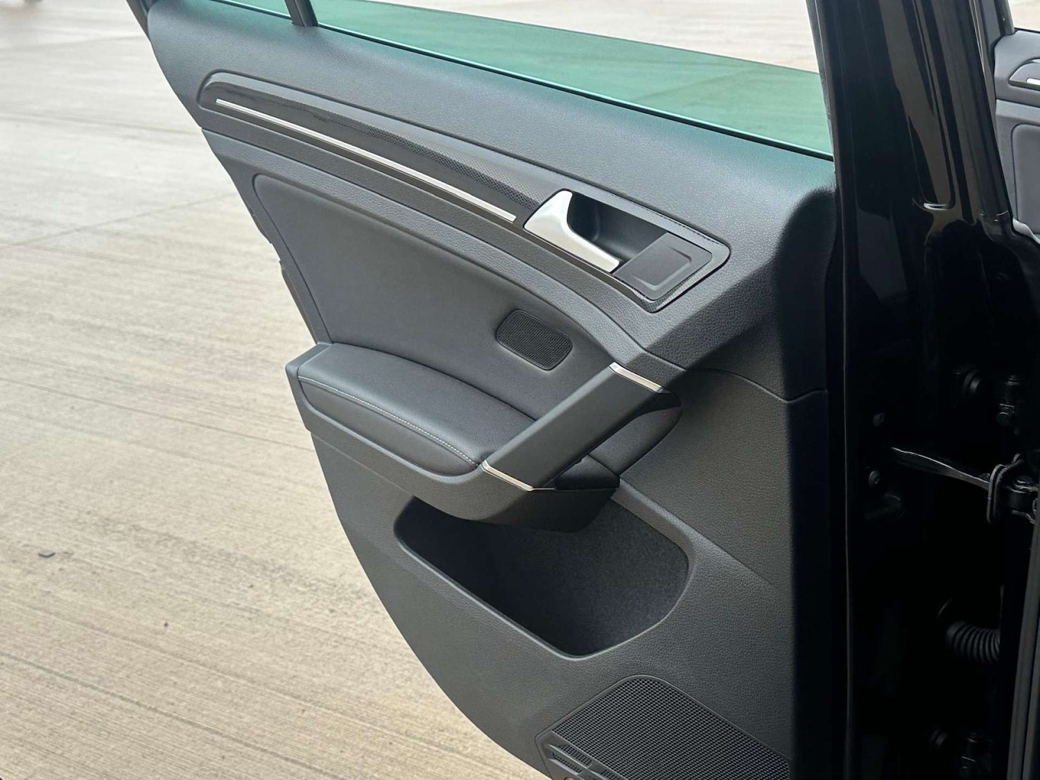 Used Volkswagen Golf 2025 for sale - 76720244: Photo 28