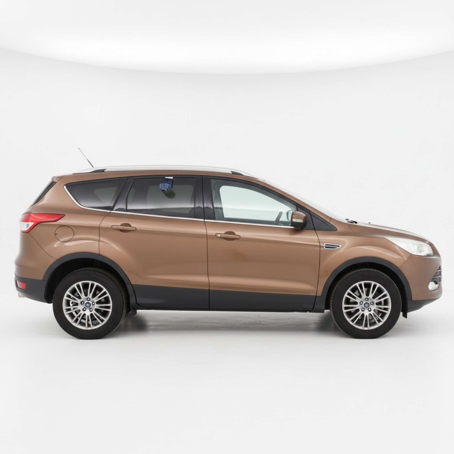 Used Ford Kuga 2013 for sale - 77640521: Photo 4