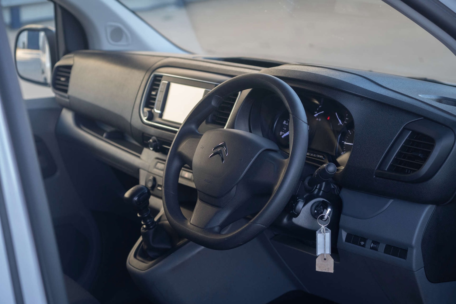 Used Citroen Dispatch 2022 for sale - 76720237: Photo 2