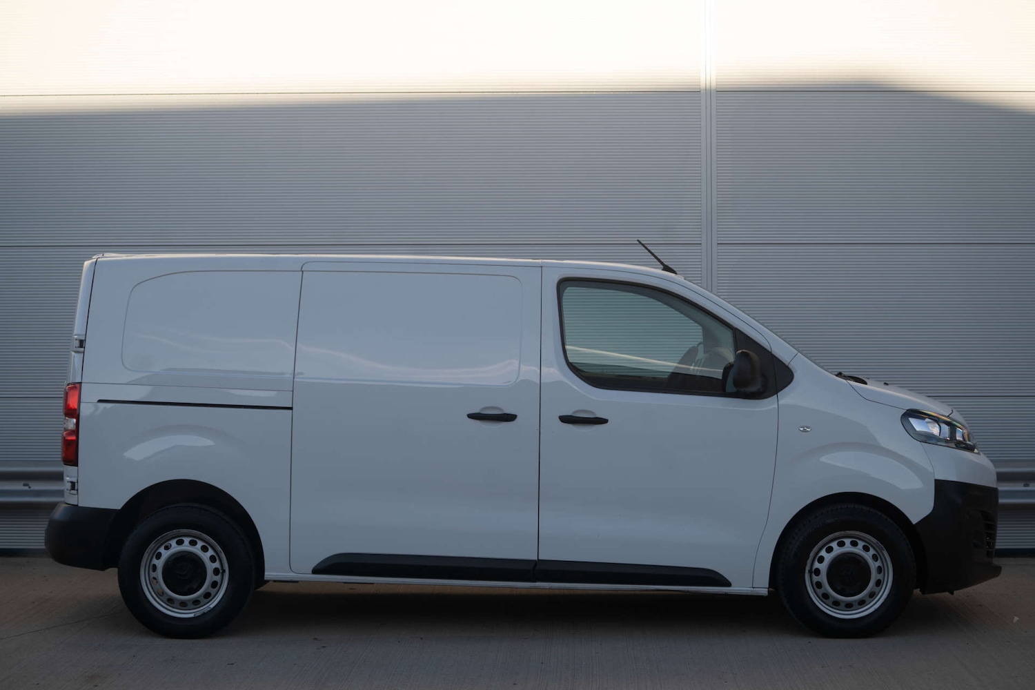 Used Citroen Dispatch 2022 for sale - 76720237: Photo 33