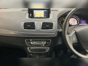 Used Renault Megane 2015 for sale - 79090459: Photo
