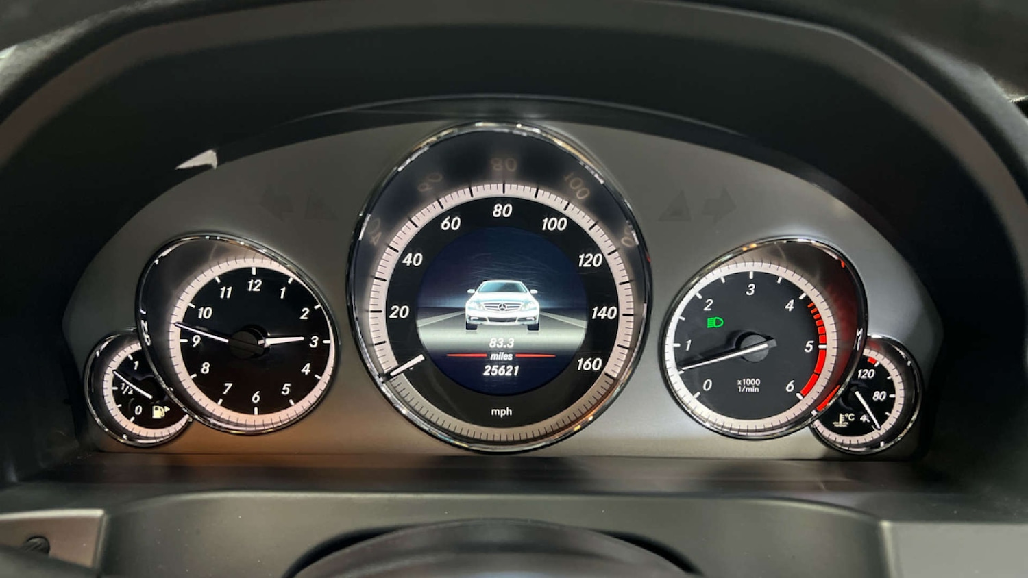 Used Mercedes-Benz E Class 2012 for sale - 77445646: Photo 10