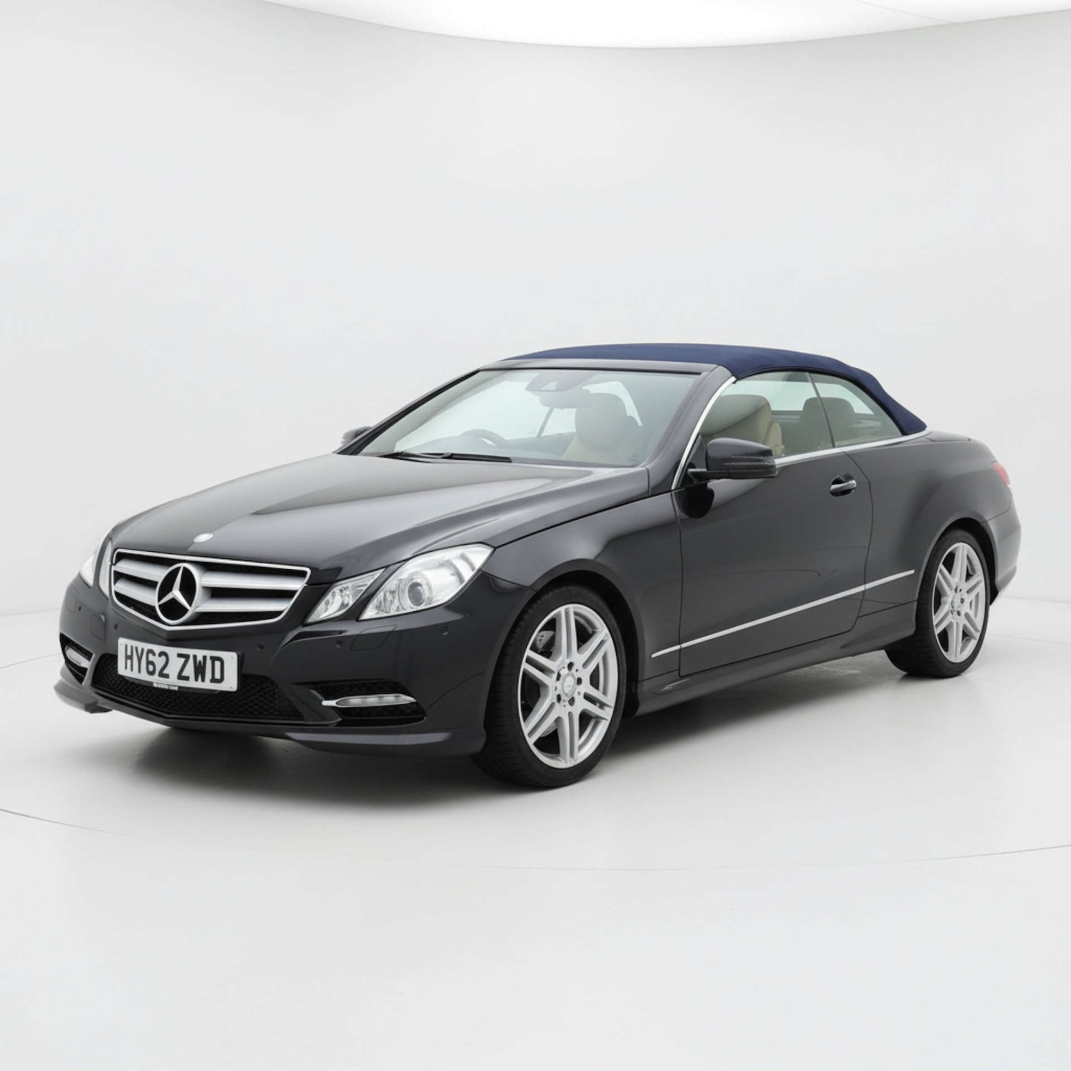 Used Mercedes-Benz E Class 2012 for sale - 77445646: Photo 3