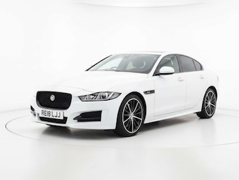 Used Jaguar XE 2018 for sale - 78297294: Photo