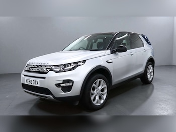 Used Land Rover Discovery Sport 2018 for sale - 76720217: Photo