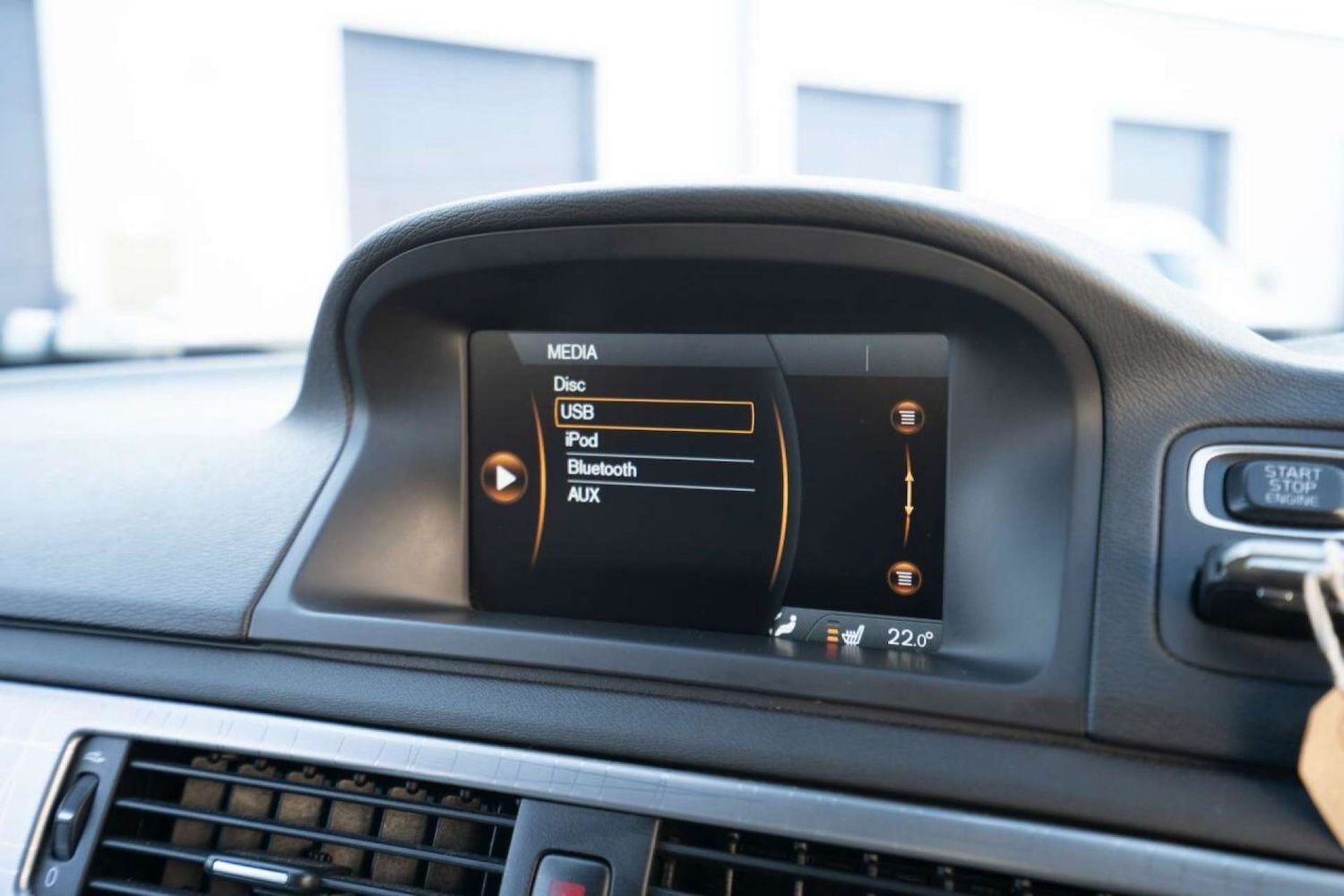 Used Volvo XC70 2014 for sale - 76720223: Photo 19