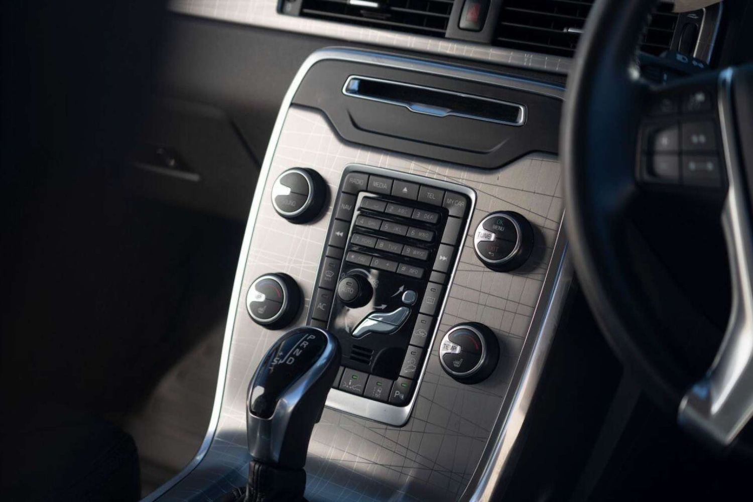 Used Volvo XC70 2014 for sale - 76720223: Photo 25