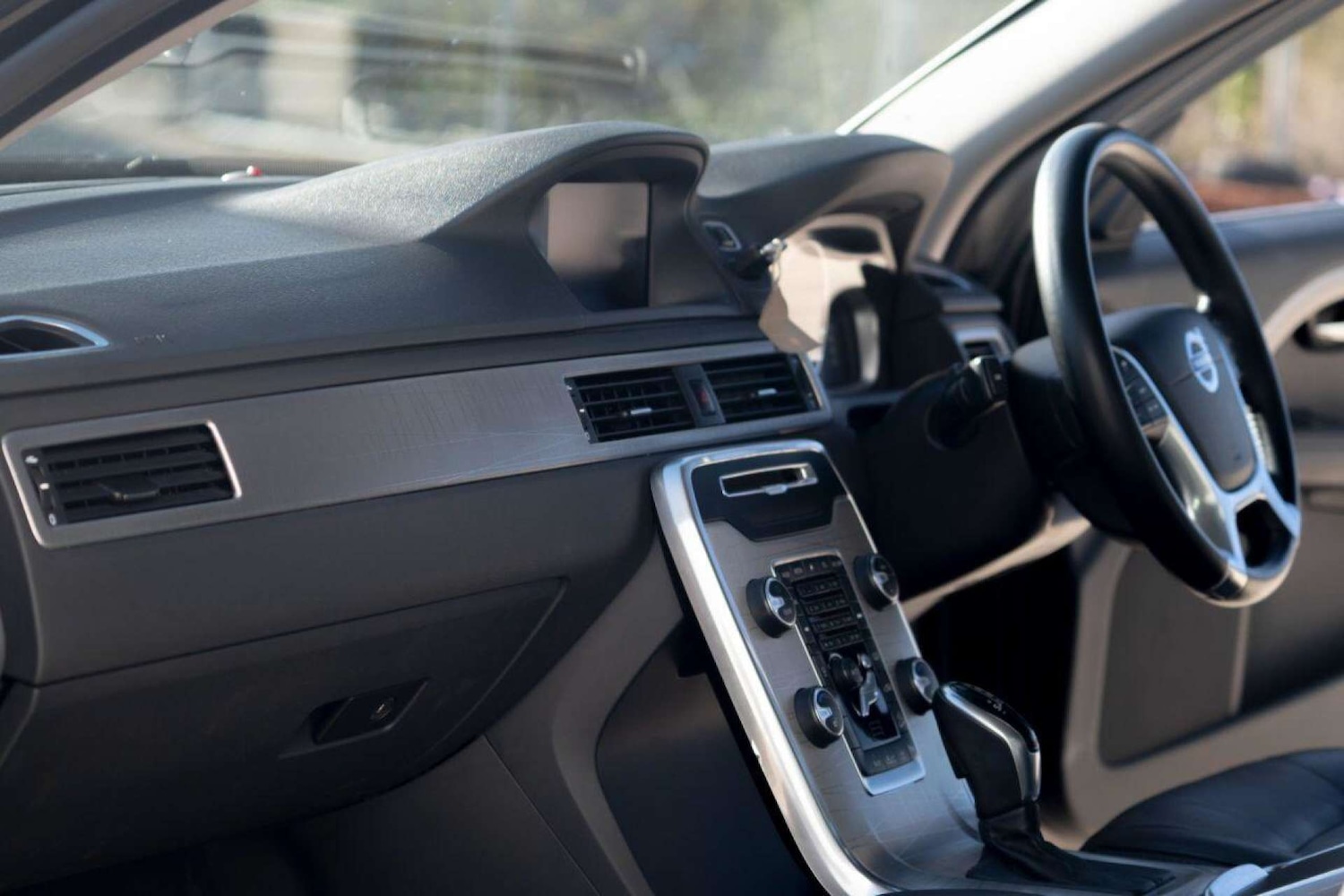 Used Volvo XC70 2014 for sale - 76720223: Photo 26