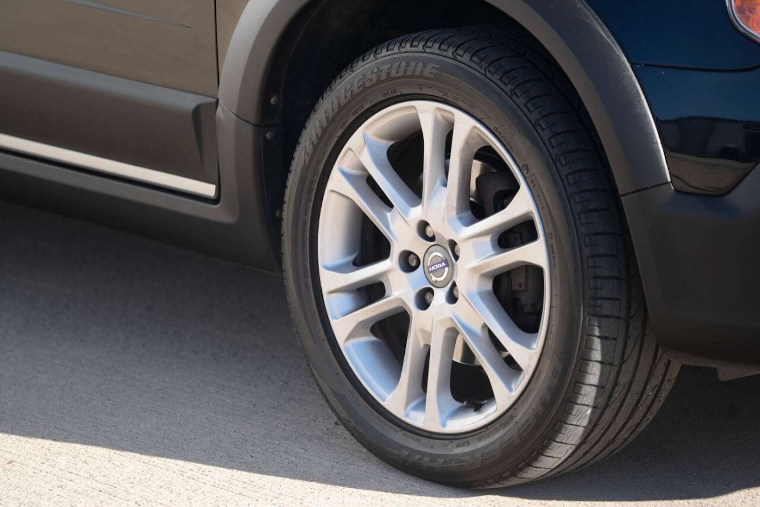 Used Volvo XC70 2014 for sale - 76720223: Photo 54