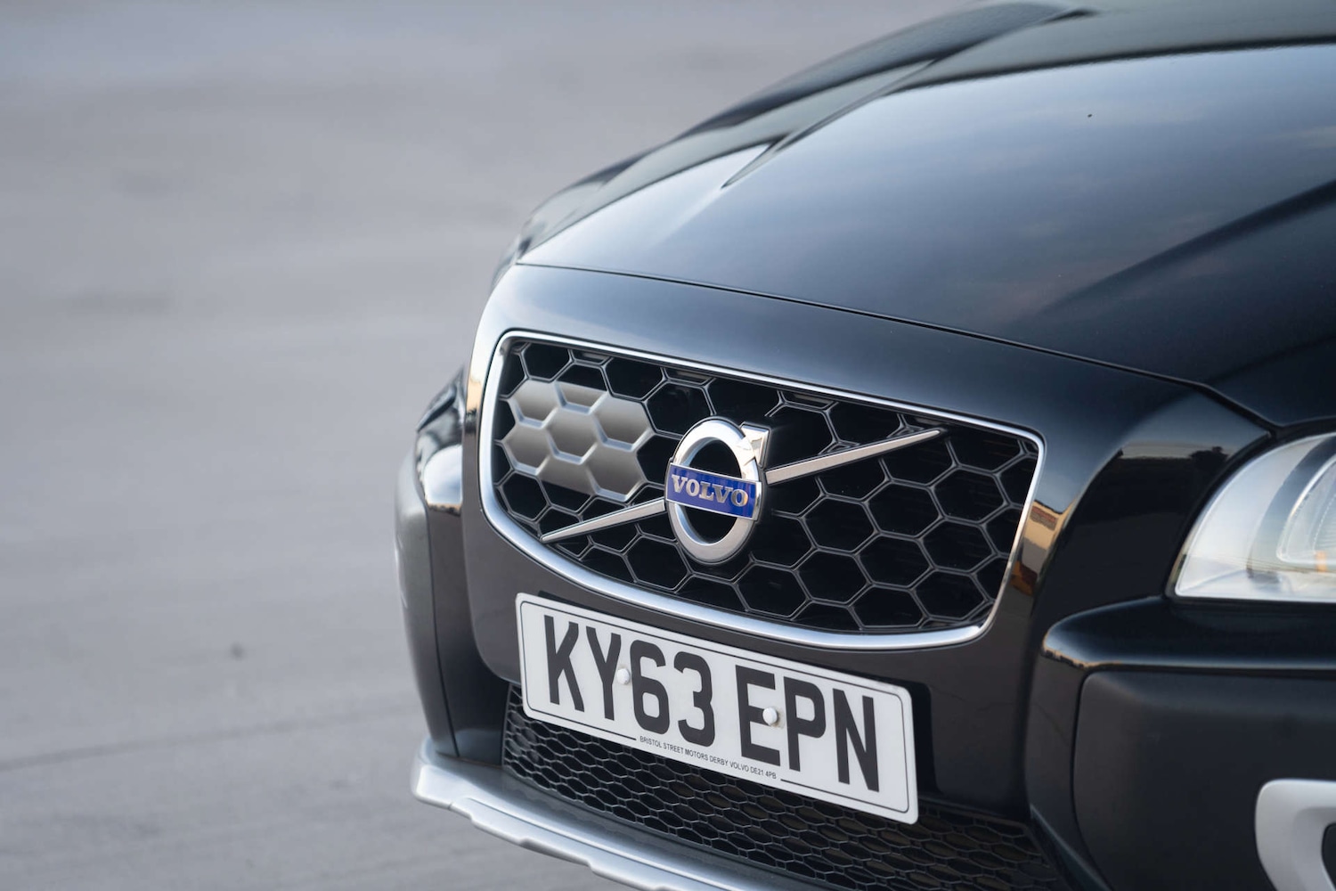 Used Volvo XC70 2014 for sale - 76720223: Photo 77