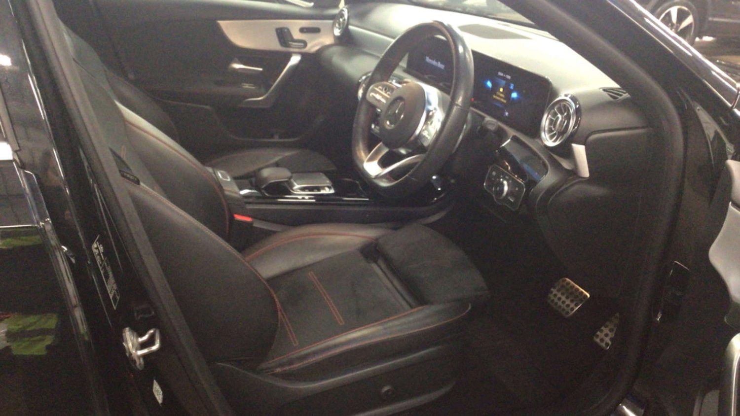 Used Mercedes-Benz A-Class 2019 for sale - 77245619: Photo 11