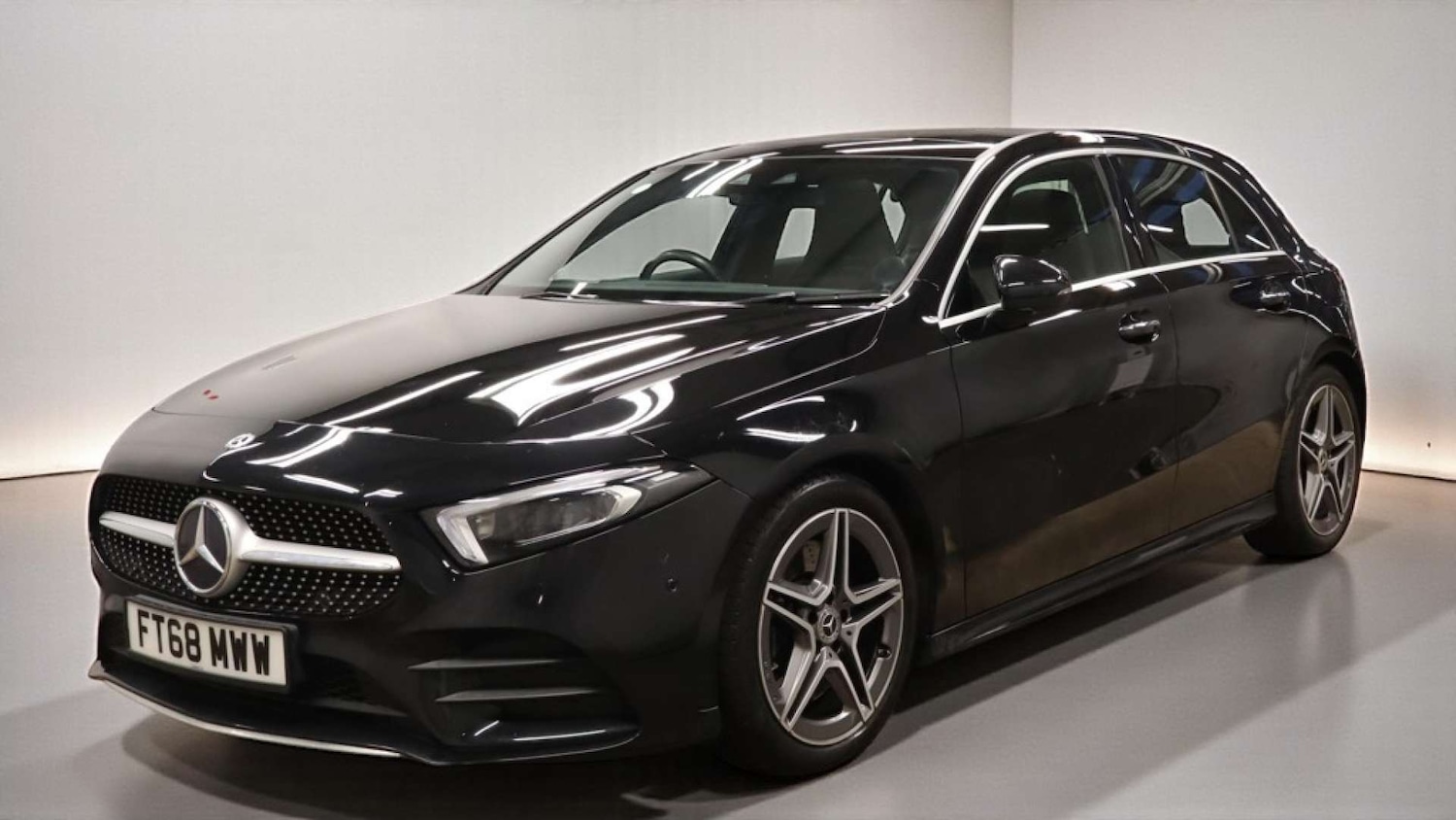 Used Mercedes-Benz A-Class 2019 for sale - 77245619: Photo 4