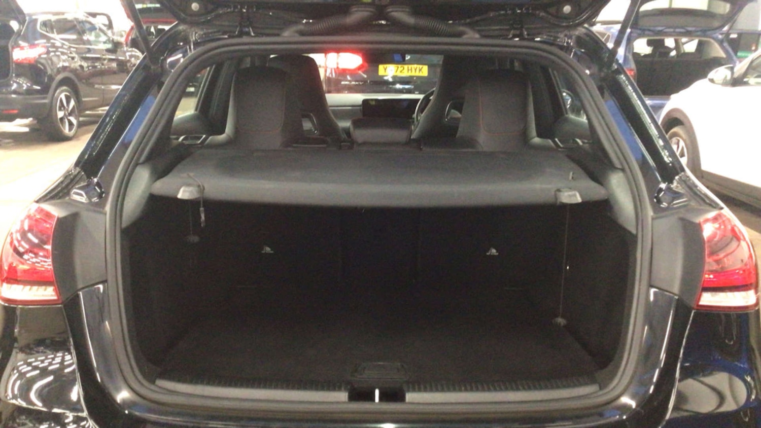 Used Mercedes-Benz A-Class 2019 for sale - 77245619: Photo 9