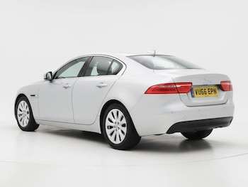Used Jaguar XE 2016 for sale - 77841736: Photo