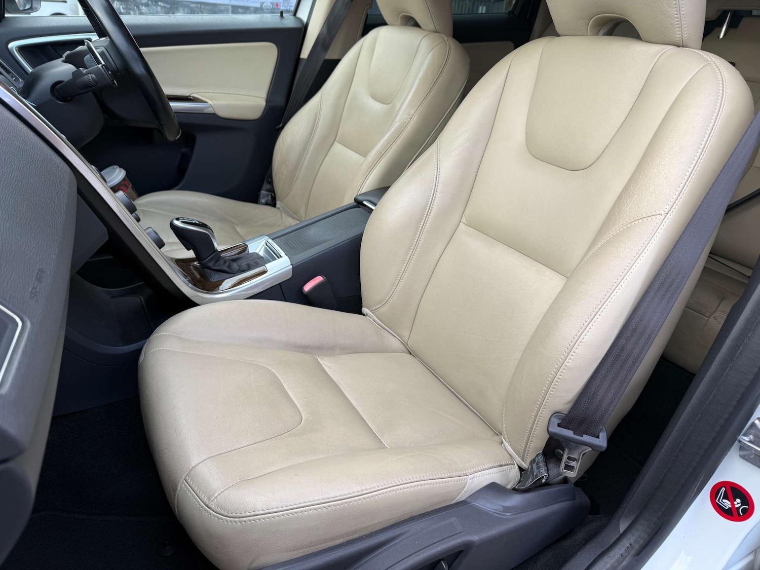 Used Volvo XC60 2025 for sale - 76720212: Photo 12