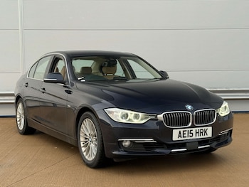 2015 - 2.0 320i Luxury Saloon 4dr Petrol Auto Euro 6 (s/s) (184 ps)