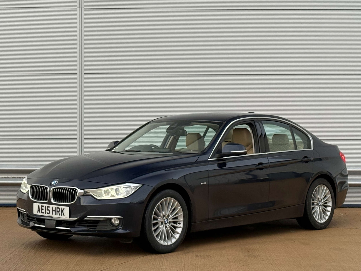 Used BMW 3 Series 2025 for sale - 76720242: Photo 2