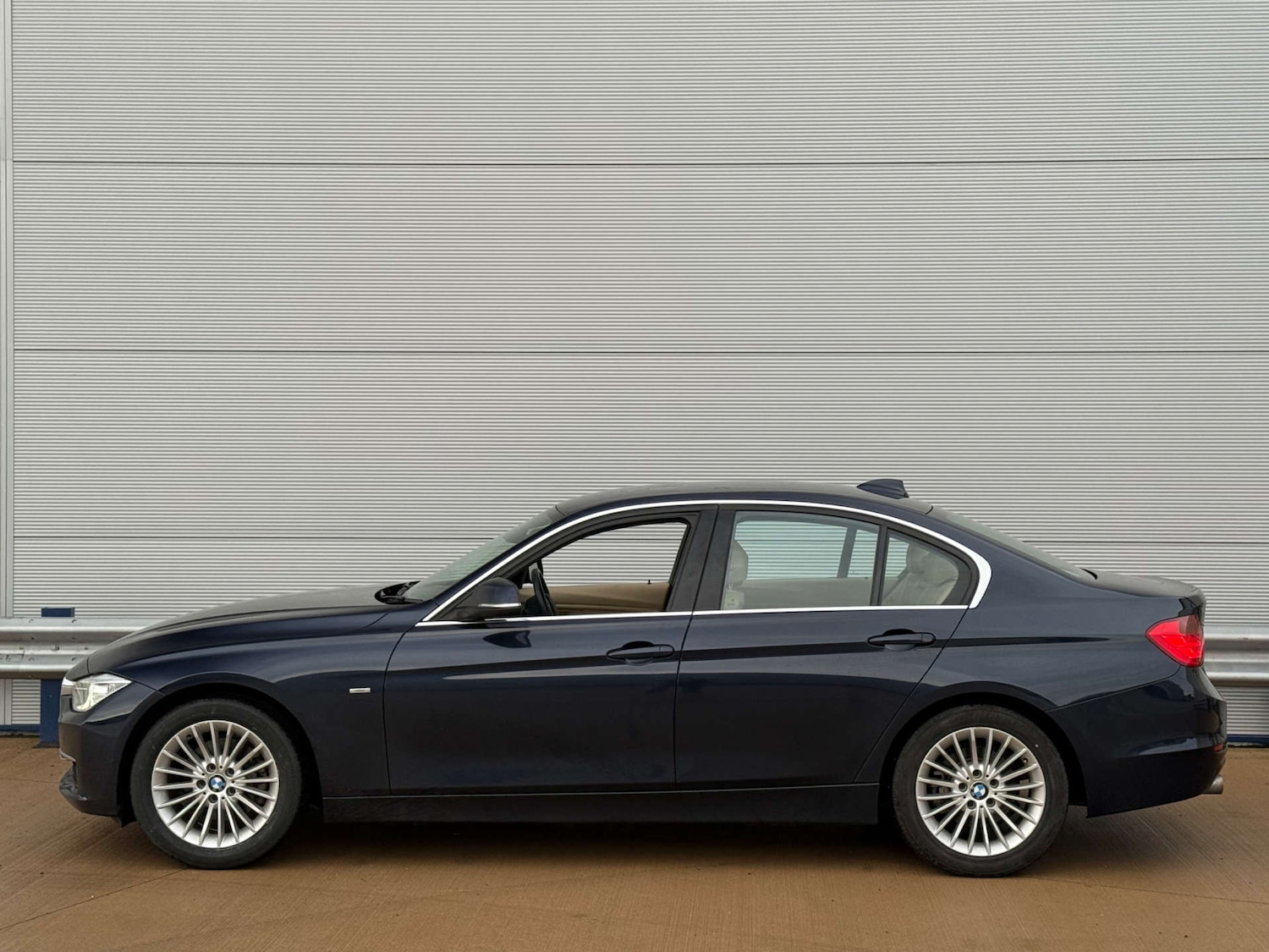 Used BMW 3 Series 2025 for sale - 76720242: Photo 33