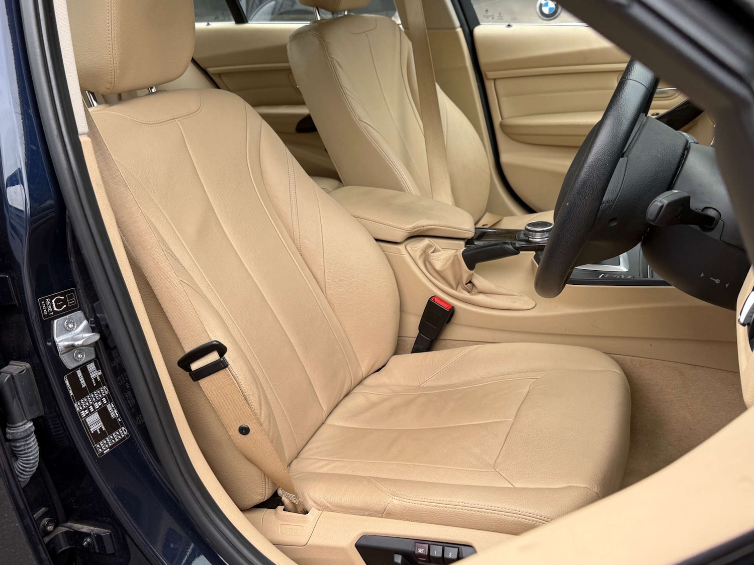 Used BMW 3 Series 2025 for sale - 76720242: Photo 5