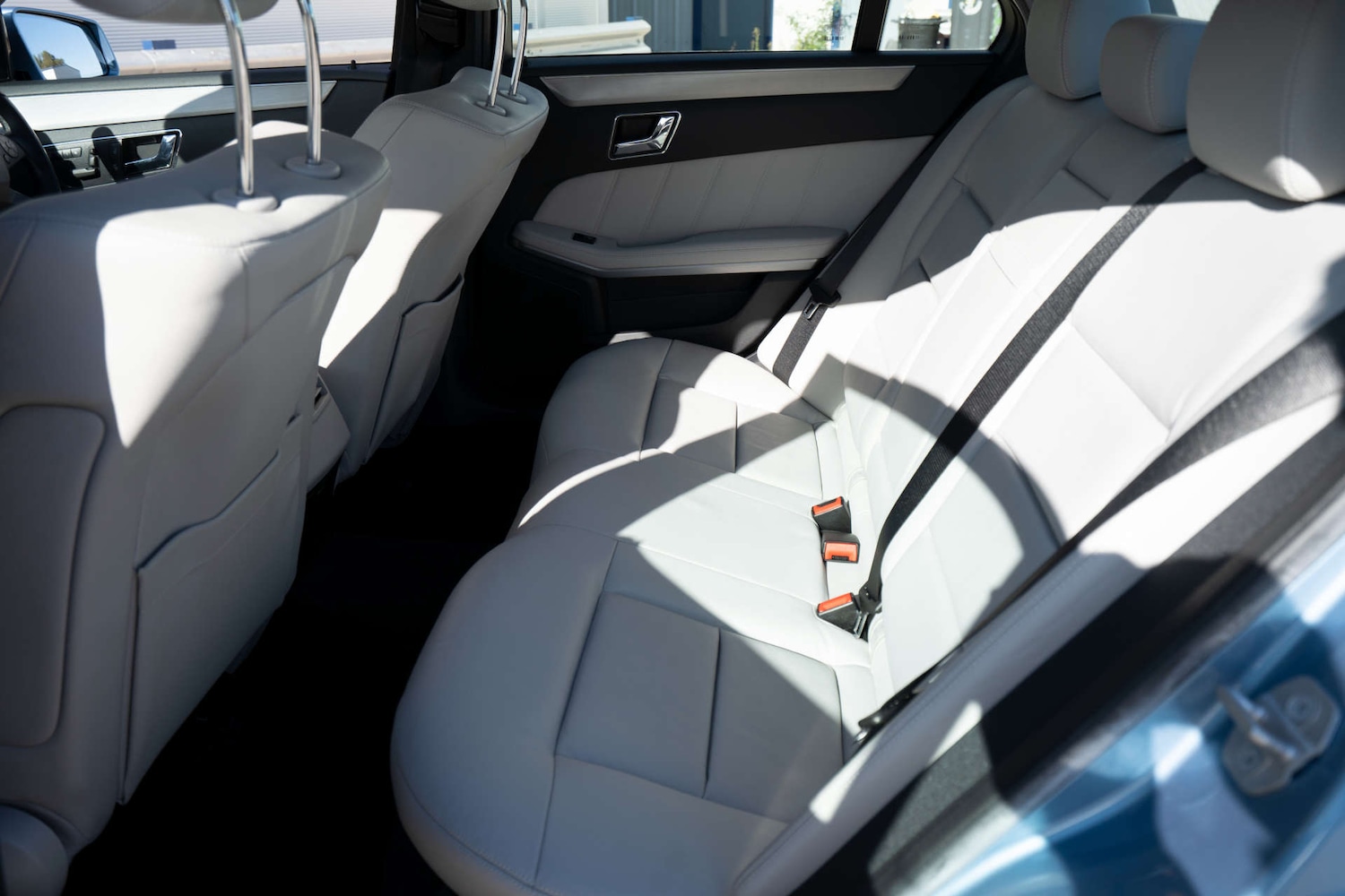 Used Mercedes-Benz E Class 2011 for sale - 77187863: Photo 11