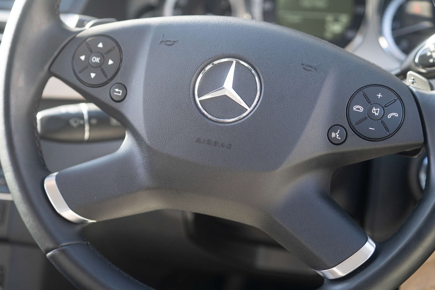 Used Mercedes-Benz E Class 2011 for sale - 77187863: Photo 47