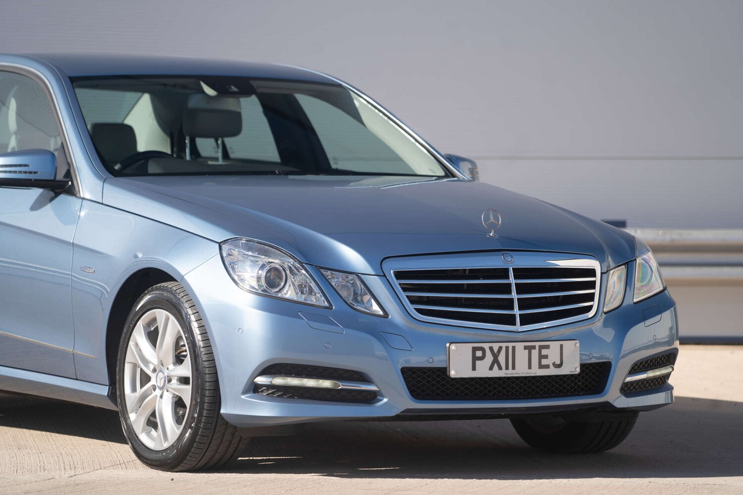 Used Mercedes-Benz E Class 2011 for sale - 77187863: Photo 56