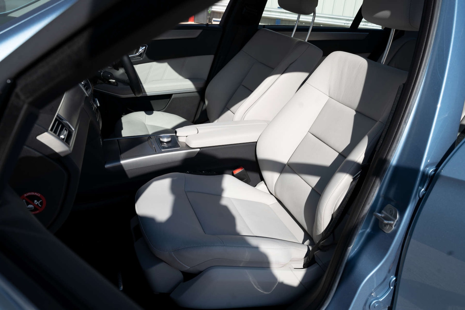 Used Mercedes-Benz E Class 2011 for sale - 77187863: Photo 7