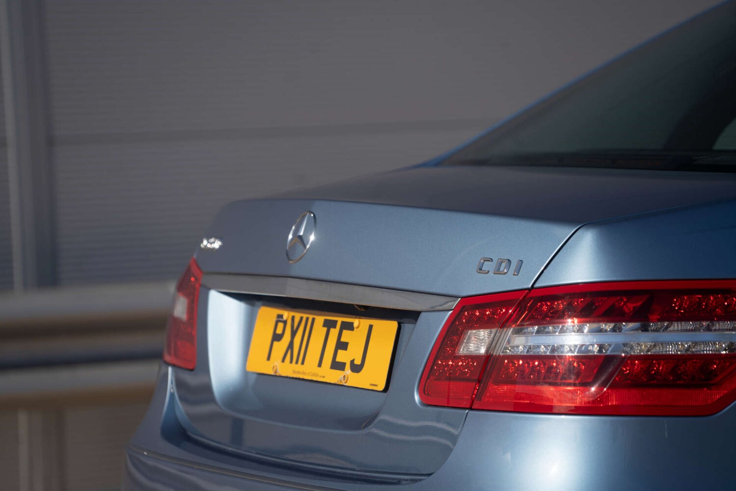 Used Mercedes-Benz E Class 2011 for sale - 77187863: Photo 70