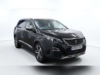 Peugeot - 5008