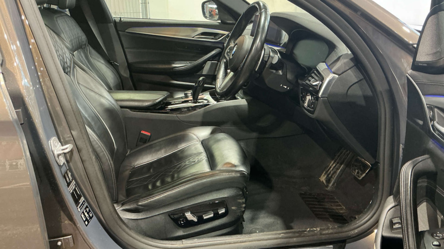 Used BMW 5 Series 2018 for sale - 77548538: Photo 10