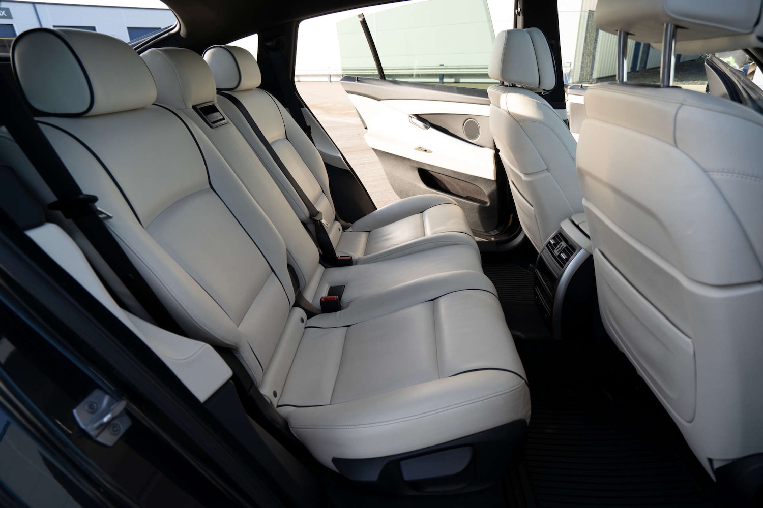 Used BMW 5 Series 2015 for sale - 77118054: Photo 11