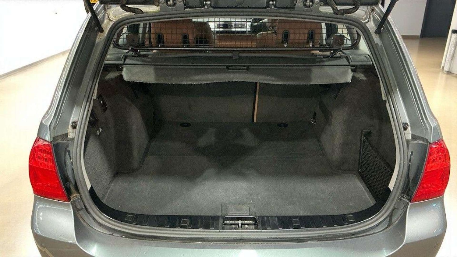 Used BMW 3 Series 2009 for sale - 76720219: Photo 12