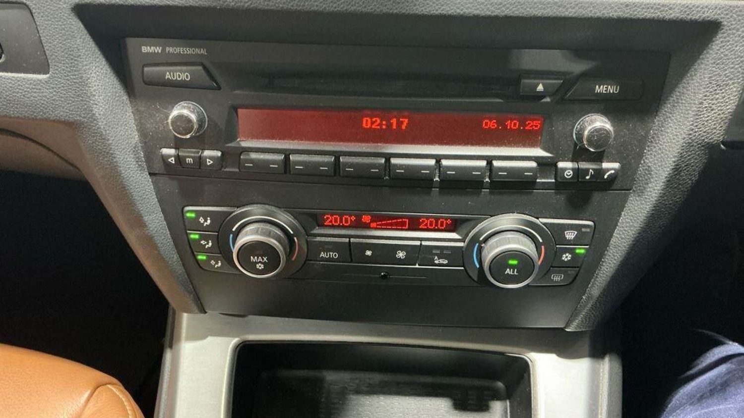 Used BMW 3 Series 2009 for sale - 76720219: Photo 9