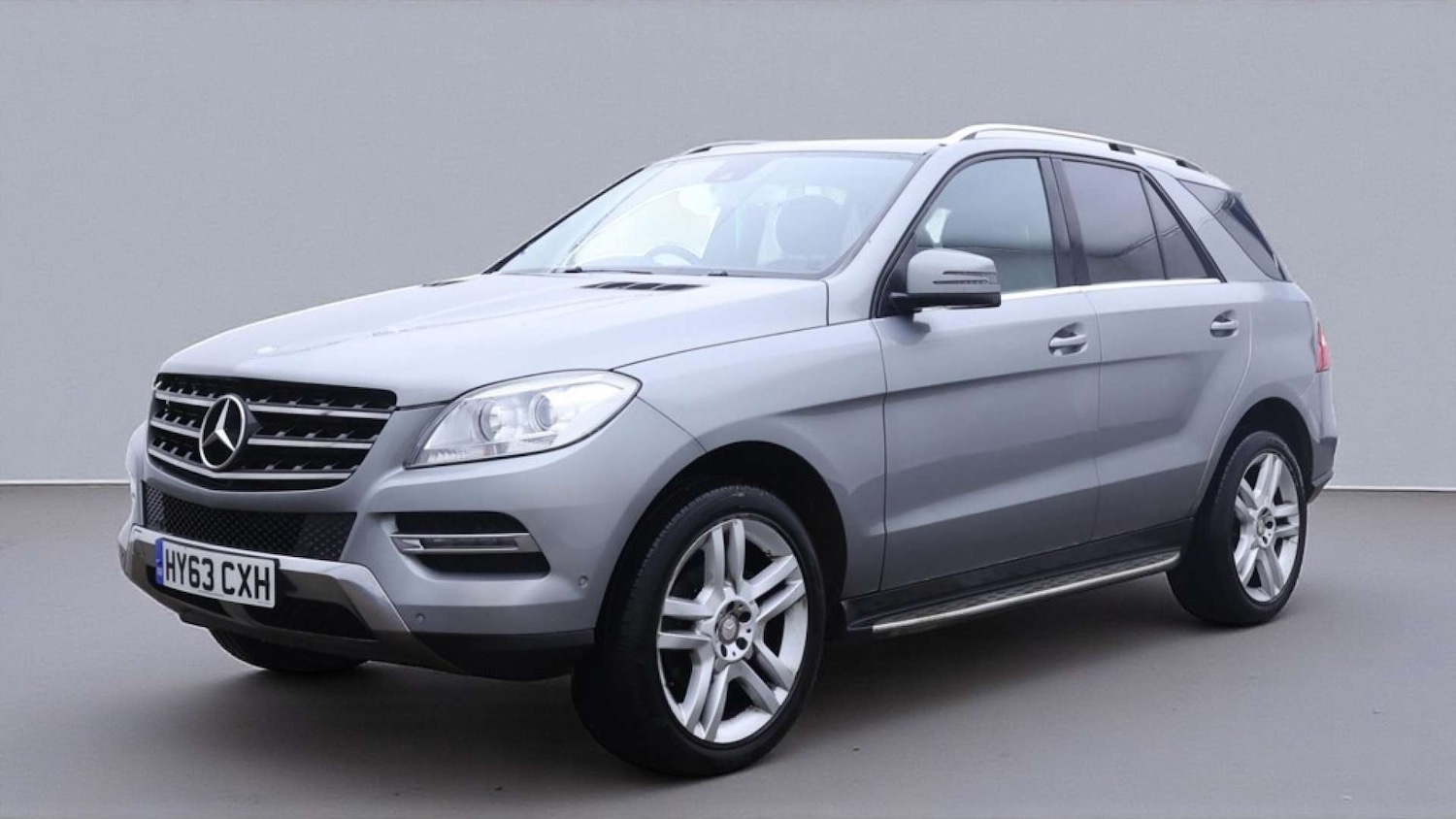 Used Mercedes-Benz M Class 2013 for sale - 76969202: Photo 2