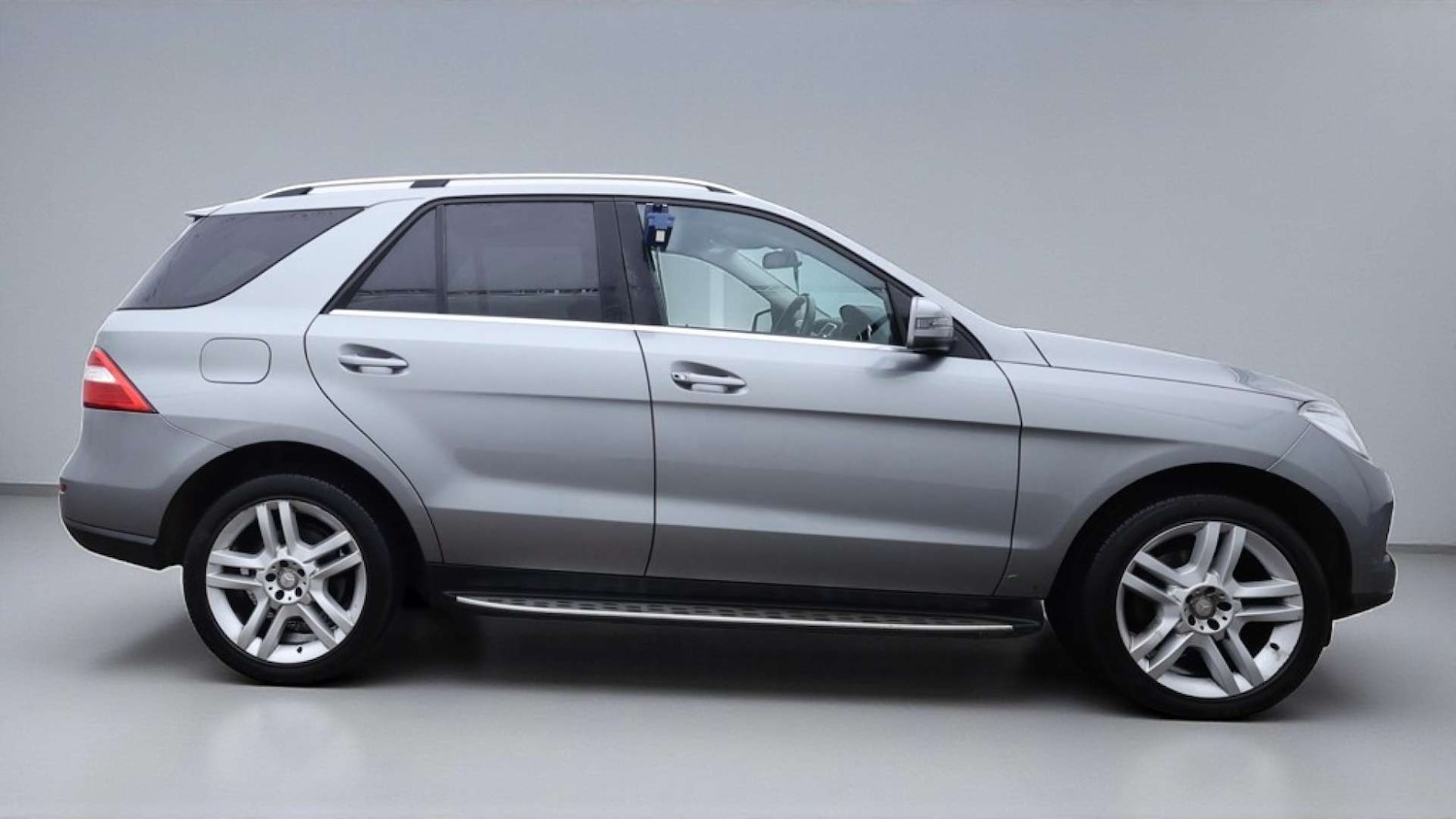 Used Mercedes-Benz M Class 2013 for sale - 76969202: Photo 6