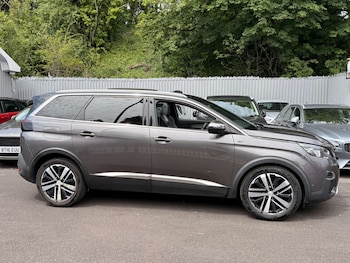 Used Peugeot 5008 2018 for sale - 78908923: Photo