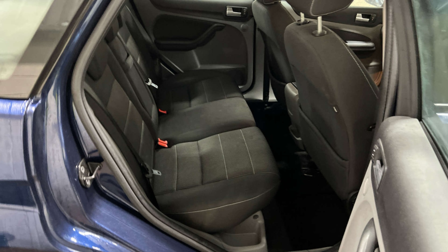 Used Ford Focus 2011 for sale - 76969199: Photo 8