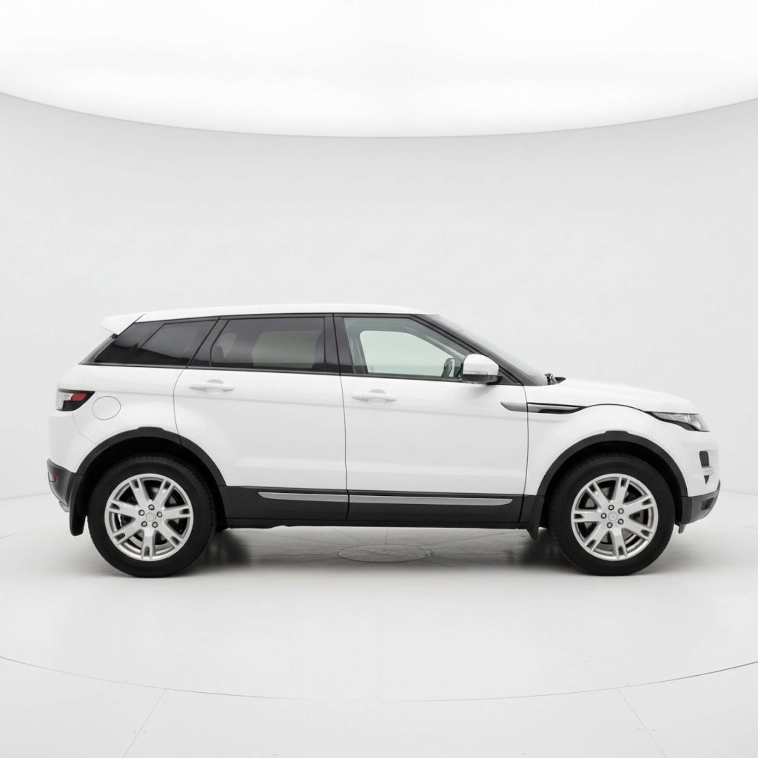 Used Land Rover Range Rover Evoque 2012 for sale - 77545050: Photo 6