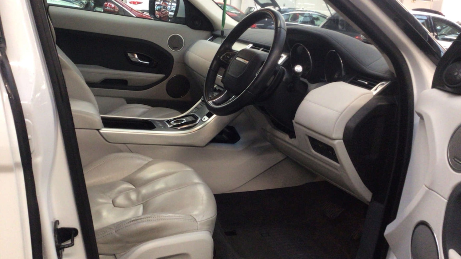 Used Land Rover Range Rover Evoque 2012 for sale - 77545050: Photo 9