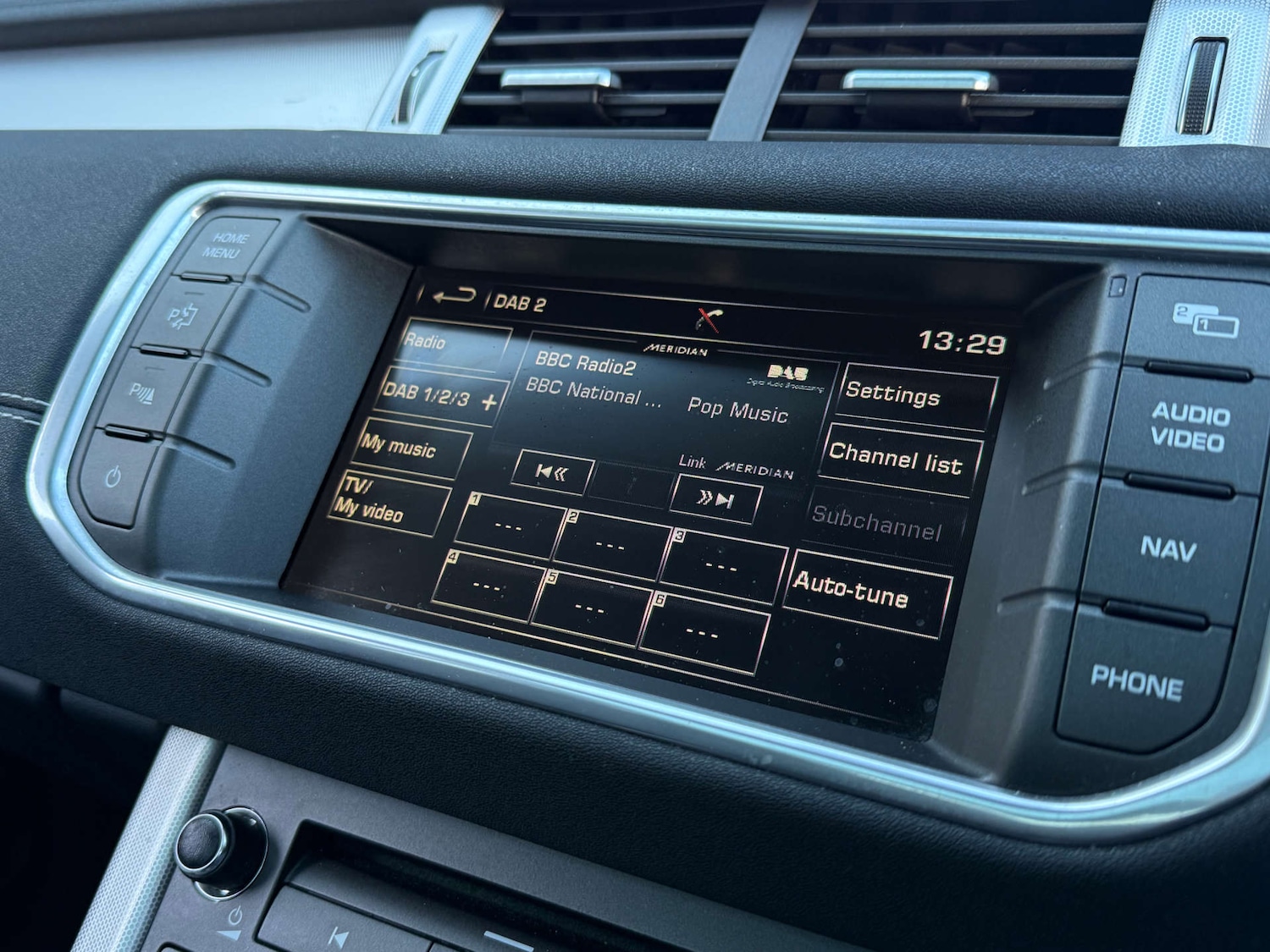 Used Land Rover Range Rover Evoque 2014 for sale - 76720240: Photo 41