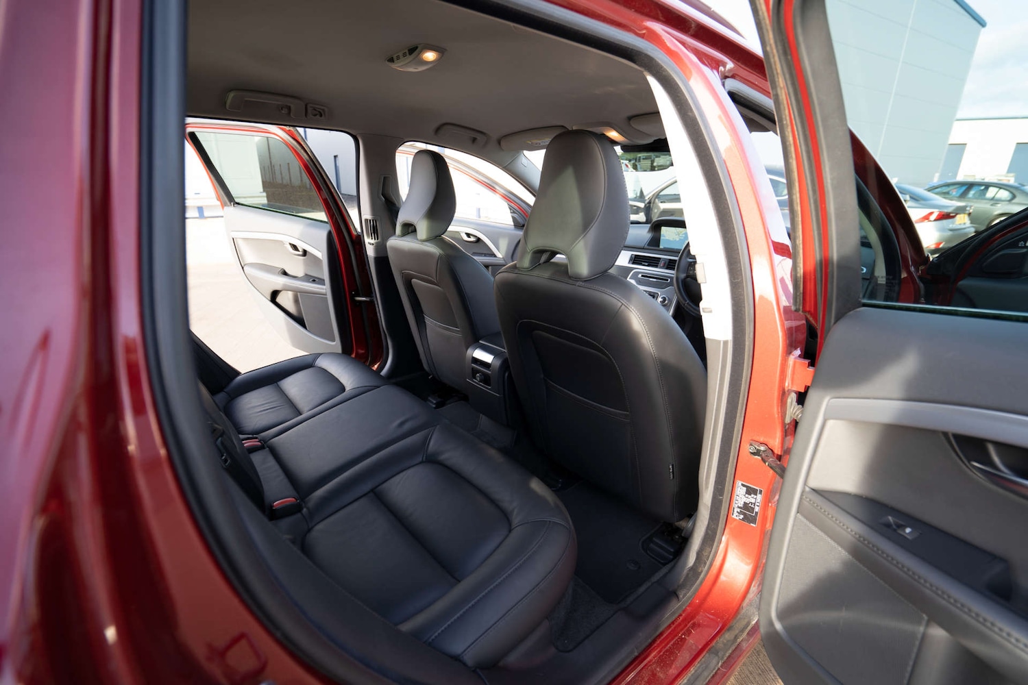 Used Volvo V70 2015 for sale - 76829751: Photo 17