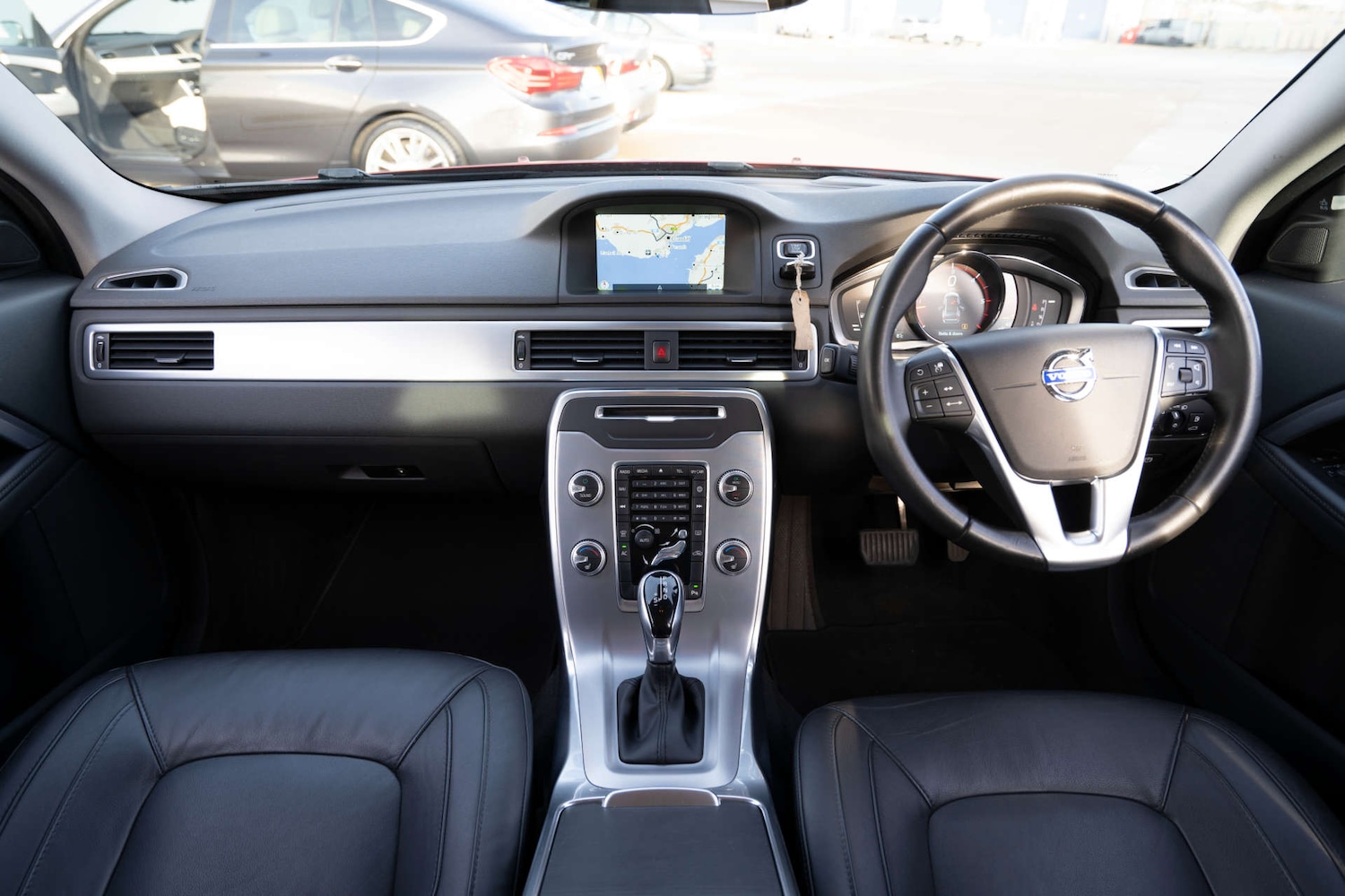 Used Volvo V70 2015 for sale - 76829751: Photo 40