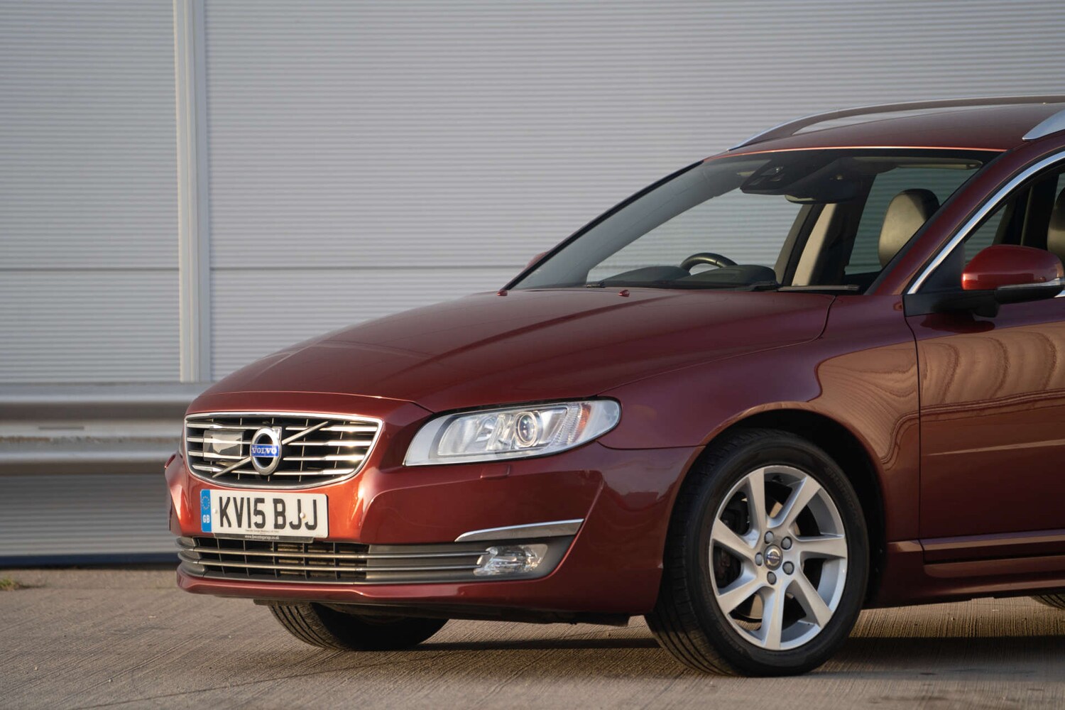 Used Volvo V70 2015 for sale - 76829751: Photo 63