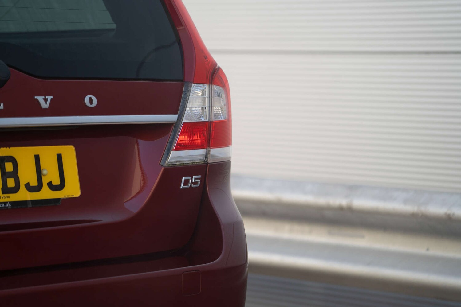 Used Volvo V70 2015 for sale - 76829751: Photo 72