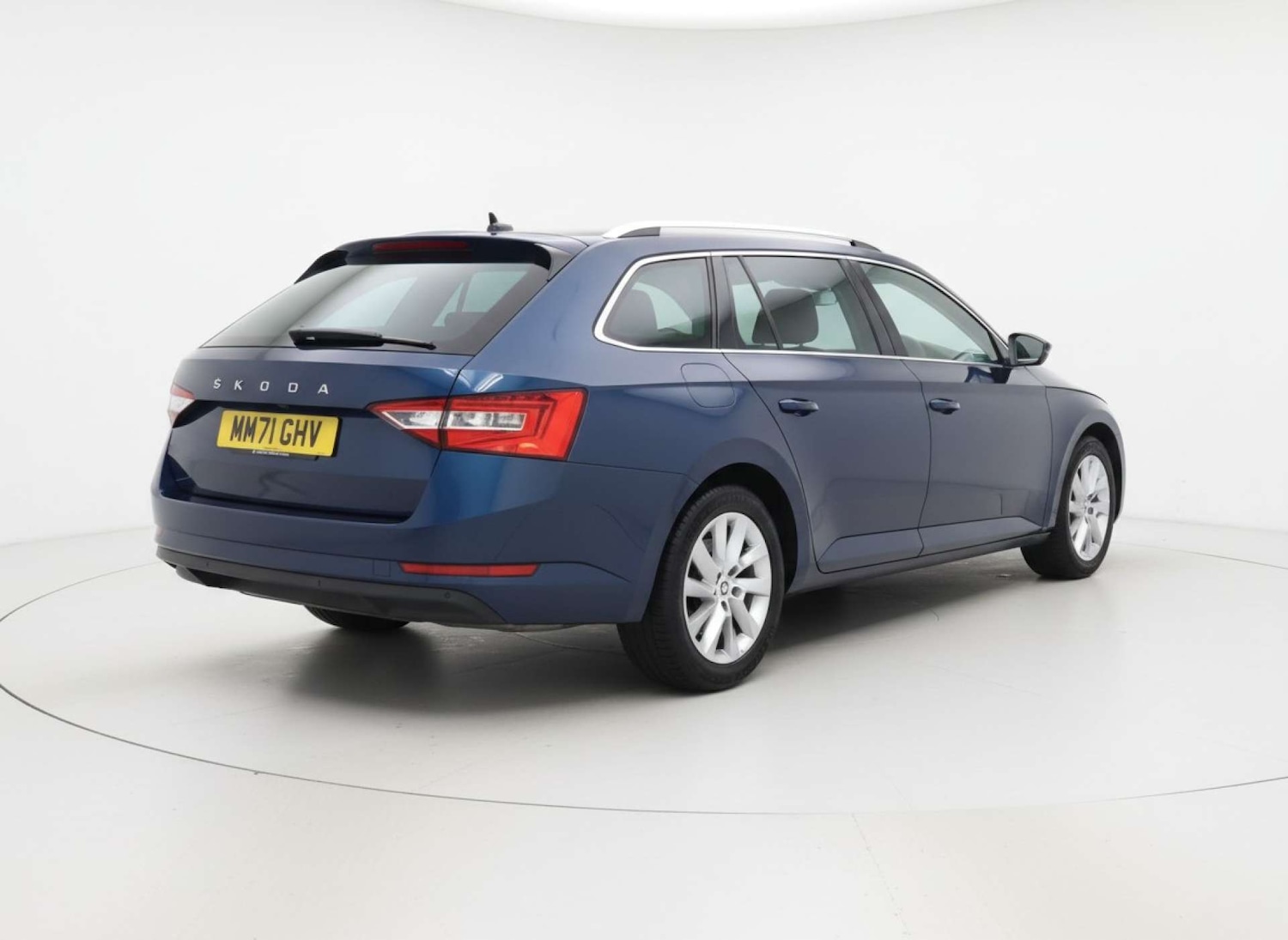 Used Skoda Superb 2022 for sale - 77963121: Photo 5