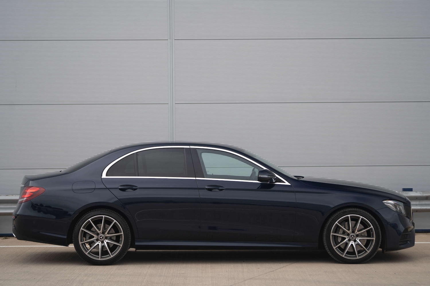 Used Mercedes-Benz E Class 2020 for sale - 77640516: Photo 29