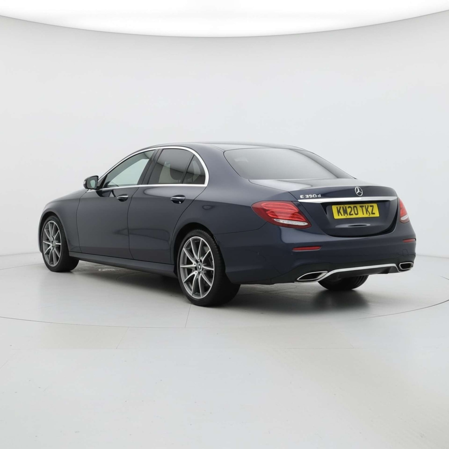 Used Mercedes-Benz E Class 2020 for sale - 77640516: Photo 4