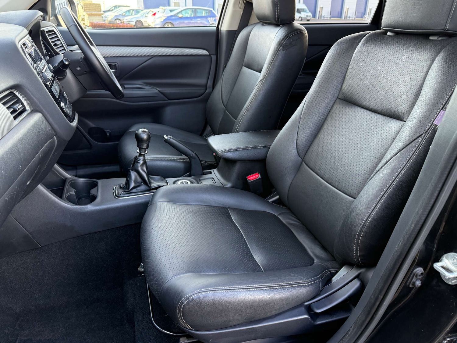 Used Mitsubishi Outlander 2014 for sale - 76720211: Photo 8