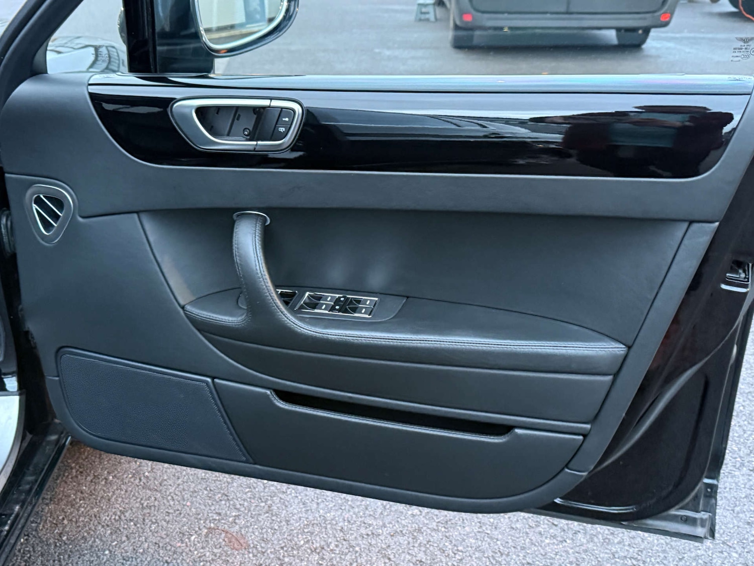 Used Bentley Continental 2006 for sale - 76720231: Photo 17